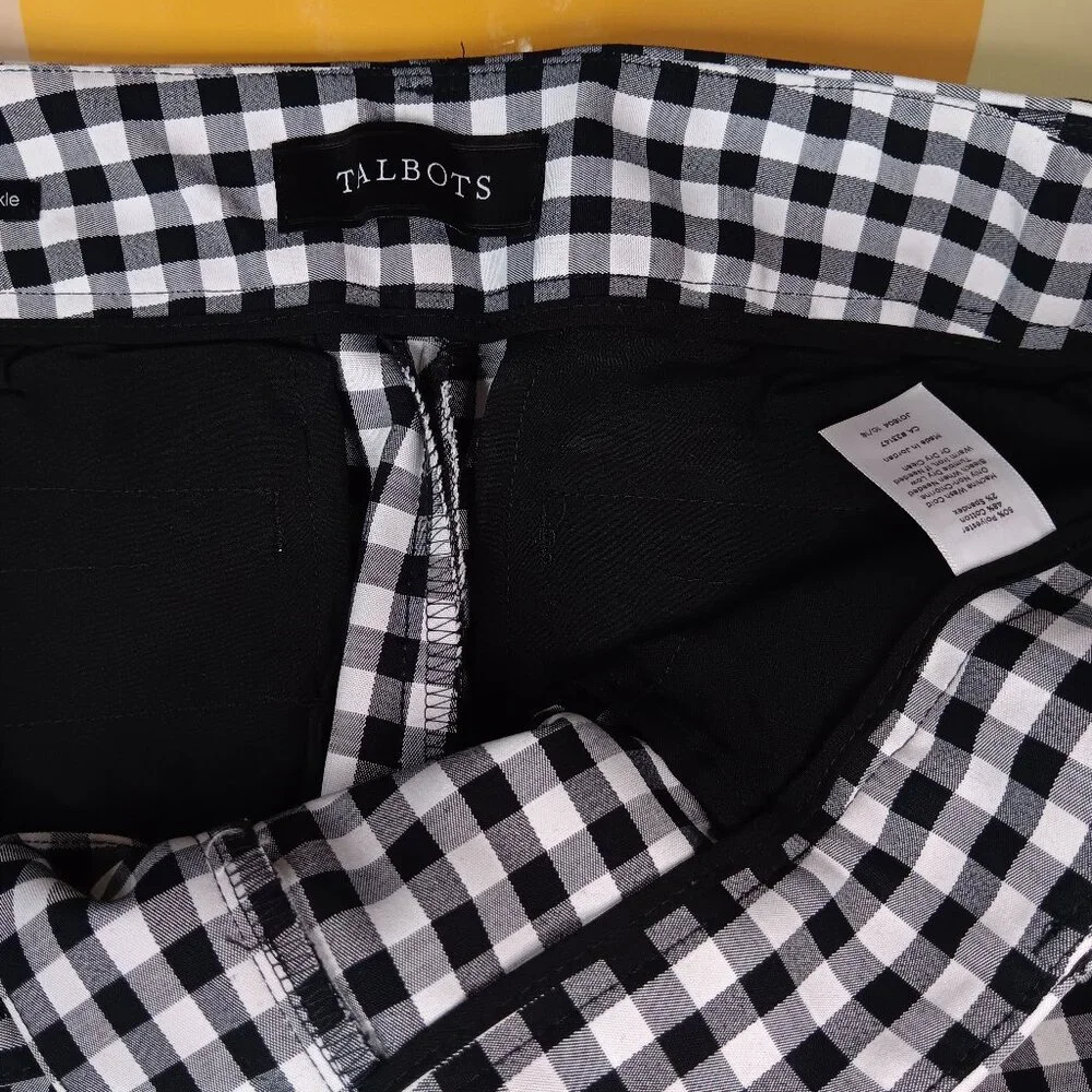 Talbots Pre-Owned Black and Ivory Hampshire Ankle Pants Size 4 Petite - Picture 10 of 13